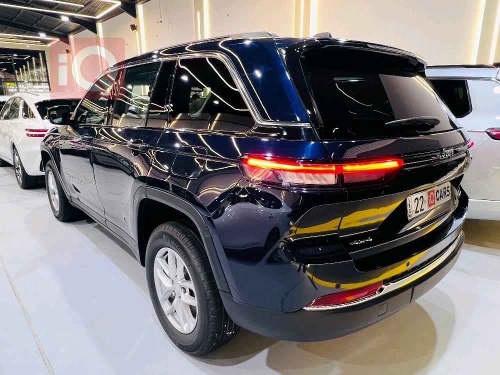 جيب جراند شيروكي